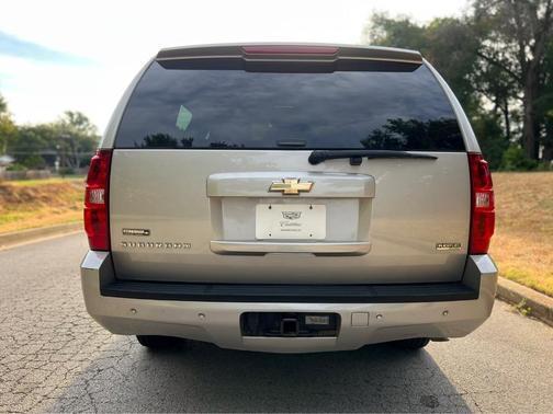 2008 chevrolet suburban in co bluffs, iowa