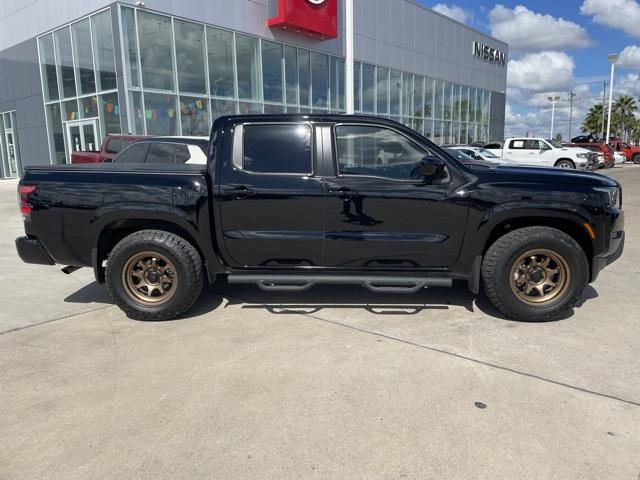 2024 nissan frontier sv