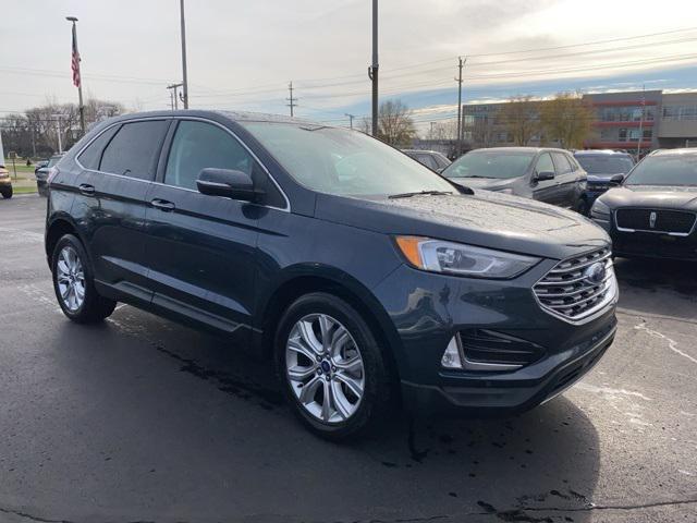 2022 ford edge titanium