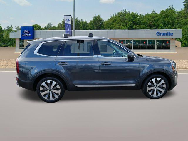 2022 kia telluride s