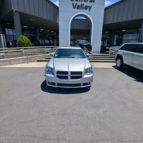 2006 dodge magnum srt8