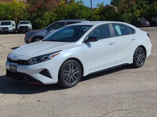 2022 kia forte gt-line