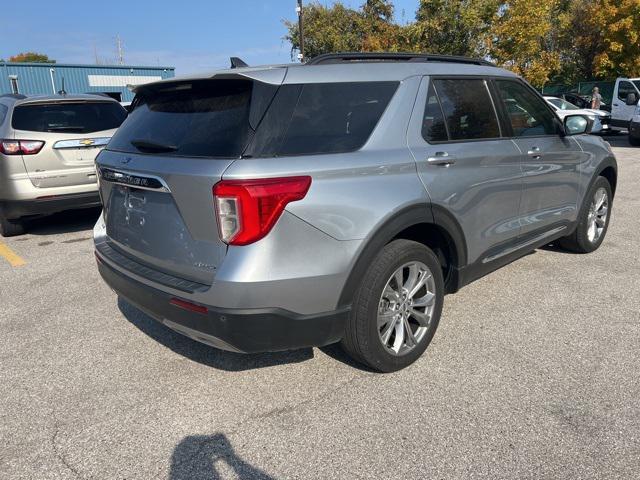 2022 ford explorer xlt