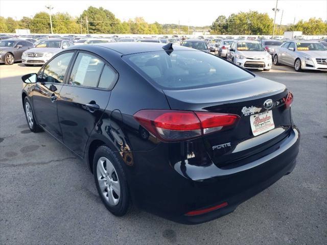 2017 kia forte lx