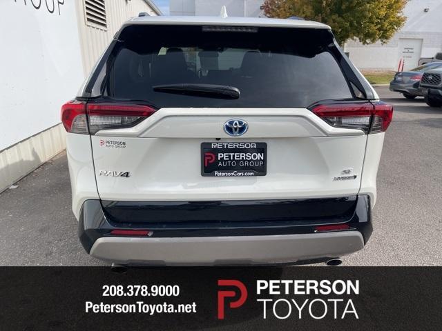 2022 toyota rav4 hybrid se
