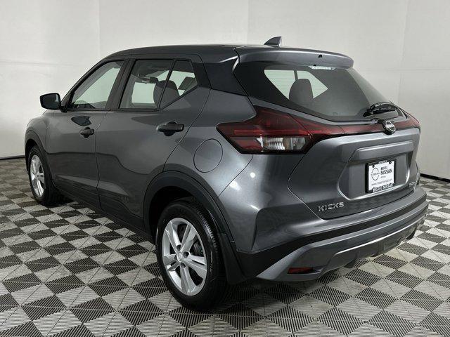 2024 nissan kicks s