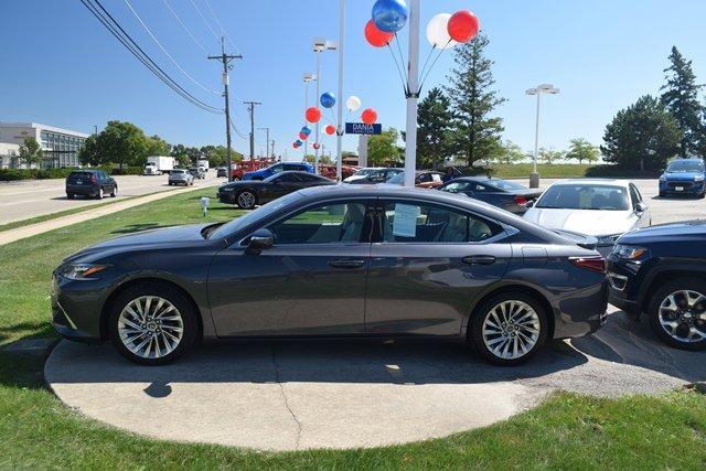 2023 lexus es 300h luxury
