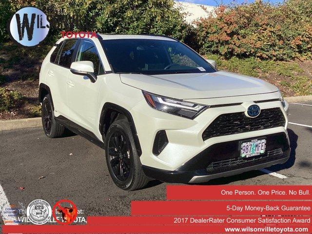 2022 toyota rav4 hybrid se