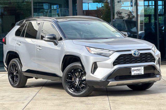 2023 toyota rav4 hybrid se