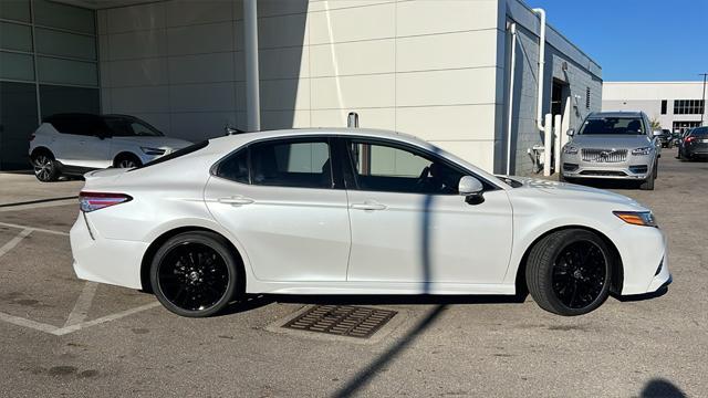 2020 toyota camry xse