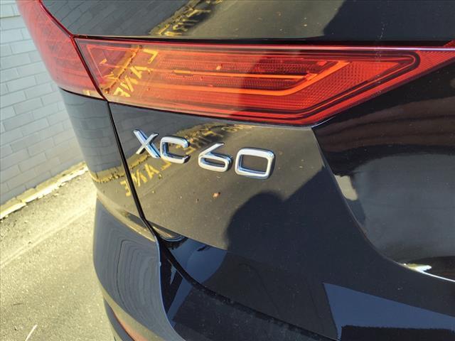 2023 volvo xc60 b5 core