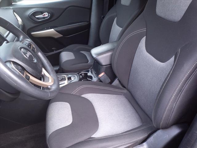 2018 jeep cherokee latitude