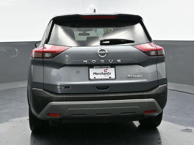 2021 nissan rogue sv
