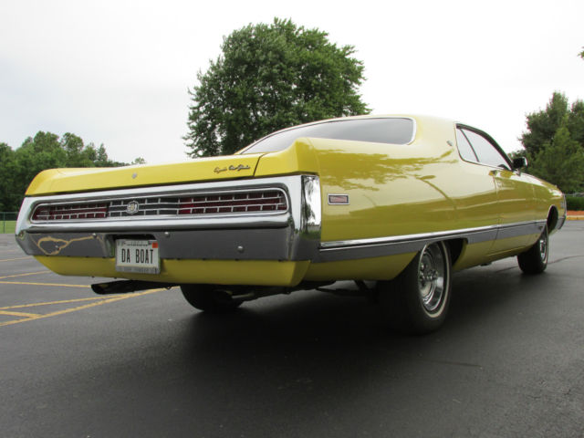 beautiful 1971 chrysler new yorker 440 a/t lemon twist a/c fuel injection!