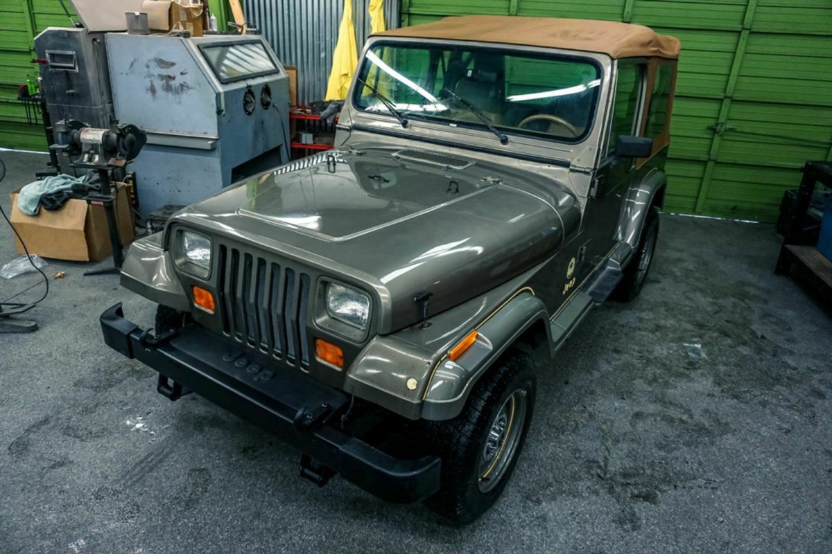 1988 tan sahara!