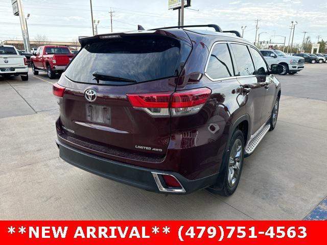 2018 toyota highlander limited