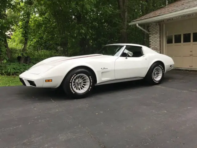1975 corvette coupe t-top * rare 4 speed * 55,000 miles ** great driver !