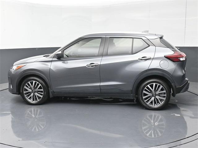2021 nissan kicks sv