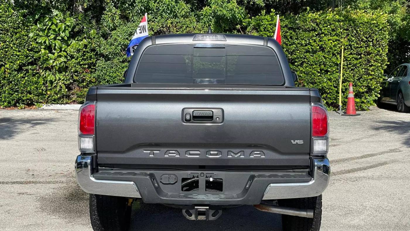 2022 toyota tacoma