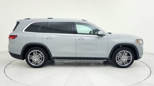 2025 Mercedes-Benz GLS