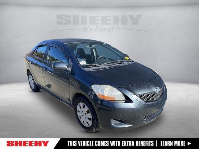 2010 toyota yaris base