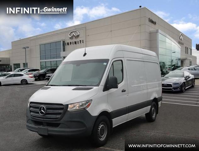 2021 mercedes-benz sprinter 2500 standard roof