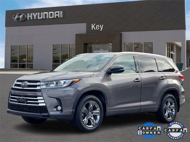 2018 toyota highlander limited