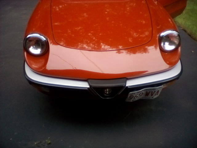 1987 alfa romeo spider graduate red convertable 27,244 miles 2.0 4cyl