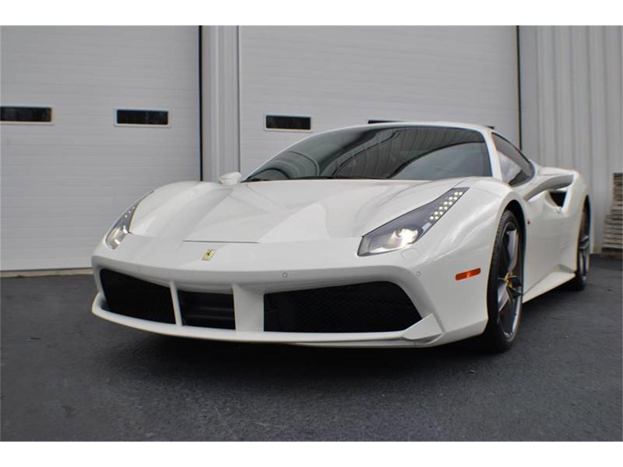 2016 ferrari 488 gtb