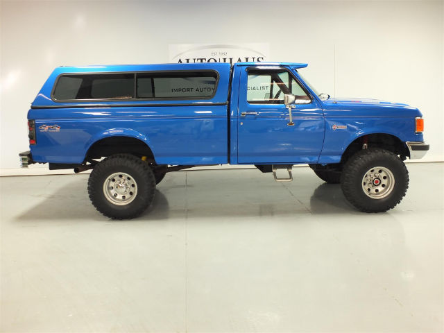 1989 ford f-250 7.3l t444e diesel 4x4 - looks/runs/drives excellent! very clean!
