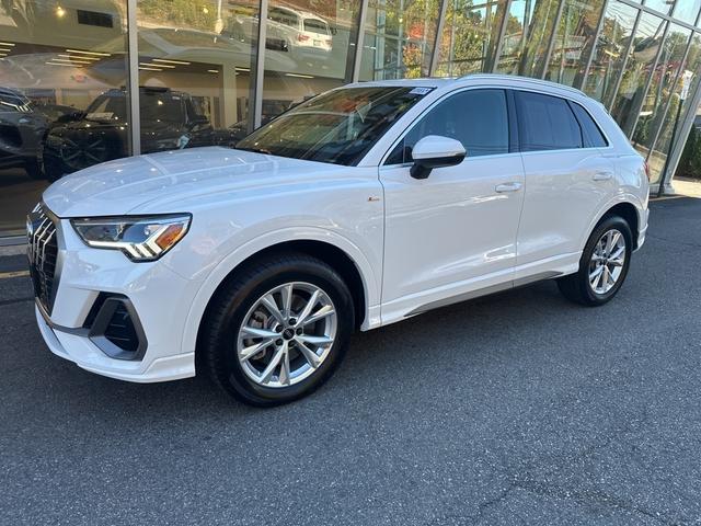 2023 audi q3 premium