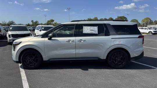 2025 Kia Carnival