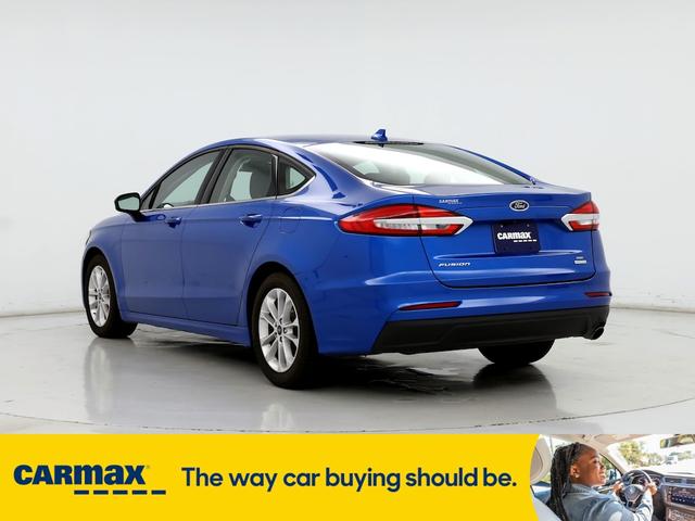 2020 ford fusion se