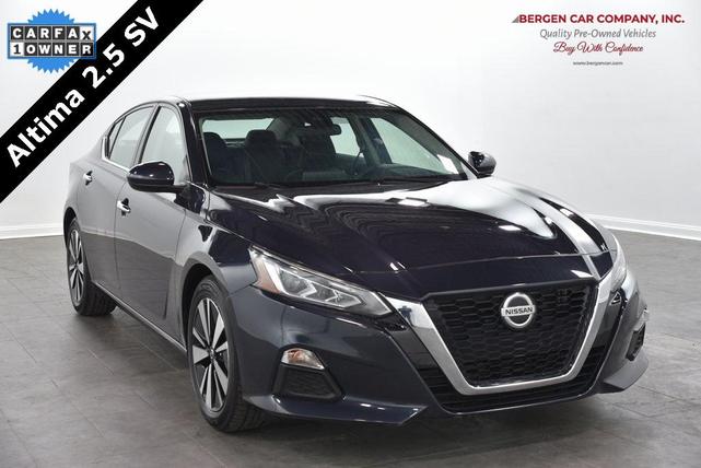 2022 nissan altima 2.5 sv