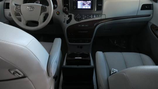 2013 Toyota Sienna