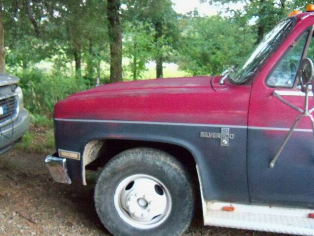 83 c30 dually