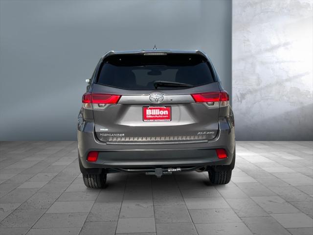 2017 toyota highlander xle