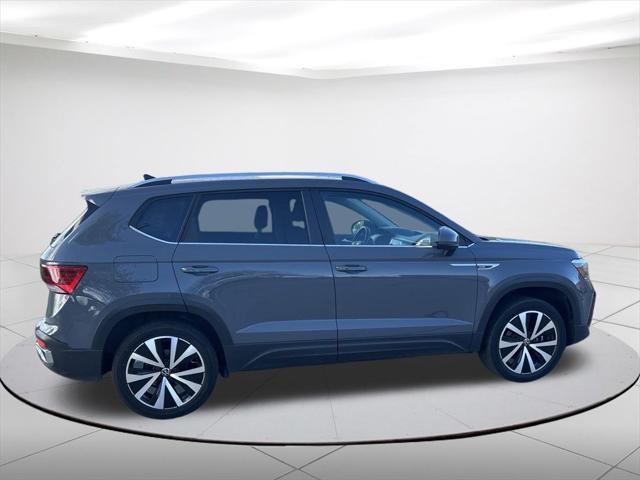 2022 volkswagen taos 1.5t se