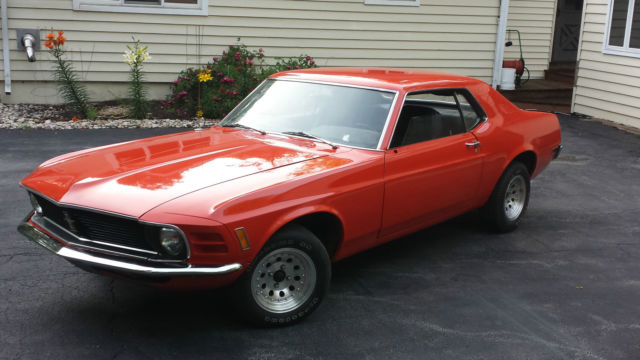 1970 mustang coupe, numbers matching, with factory build sheet. 200 cu in. 6 cy