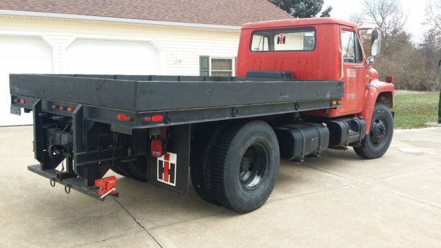 1980 international harvester flat bed truck