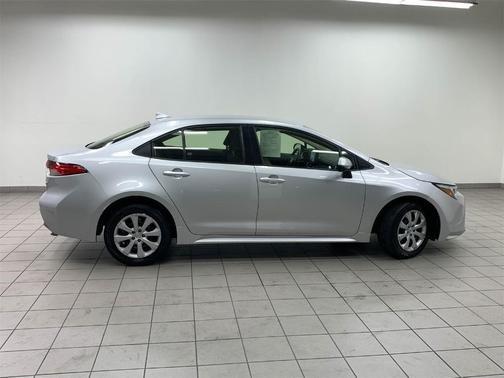2023 toyota corolla hybrid