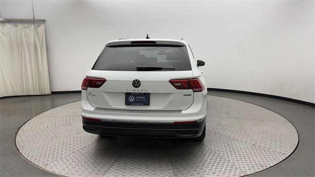2024 volkswagen tiguan 2.0t se