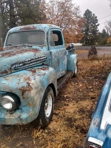 1952 ford f100 pickup truck short bed