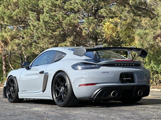 2023 porsche 718 cayman gt4 rs