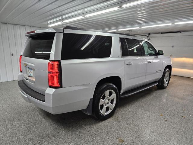 2017 chevrolet suburban lt