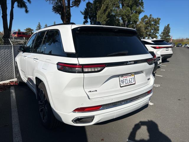 2023 jeep grand cherokee overland