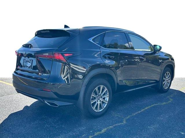2021 lexus nx 300 base