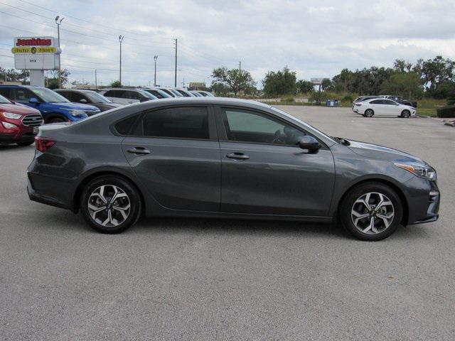 2021 kia forte lxs