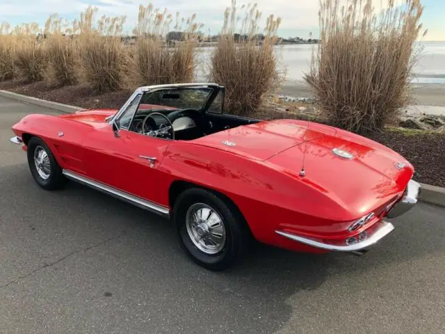 1964 chevrolet corvette conv. red 327/300h.p. 4/sp matching #