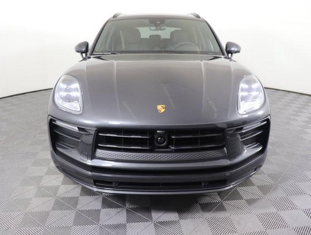 2025 porsche macan base